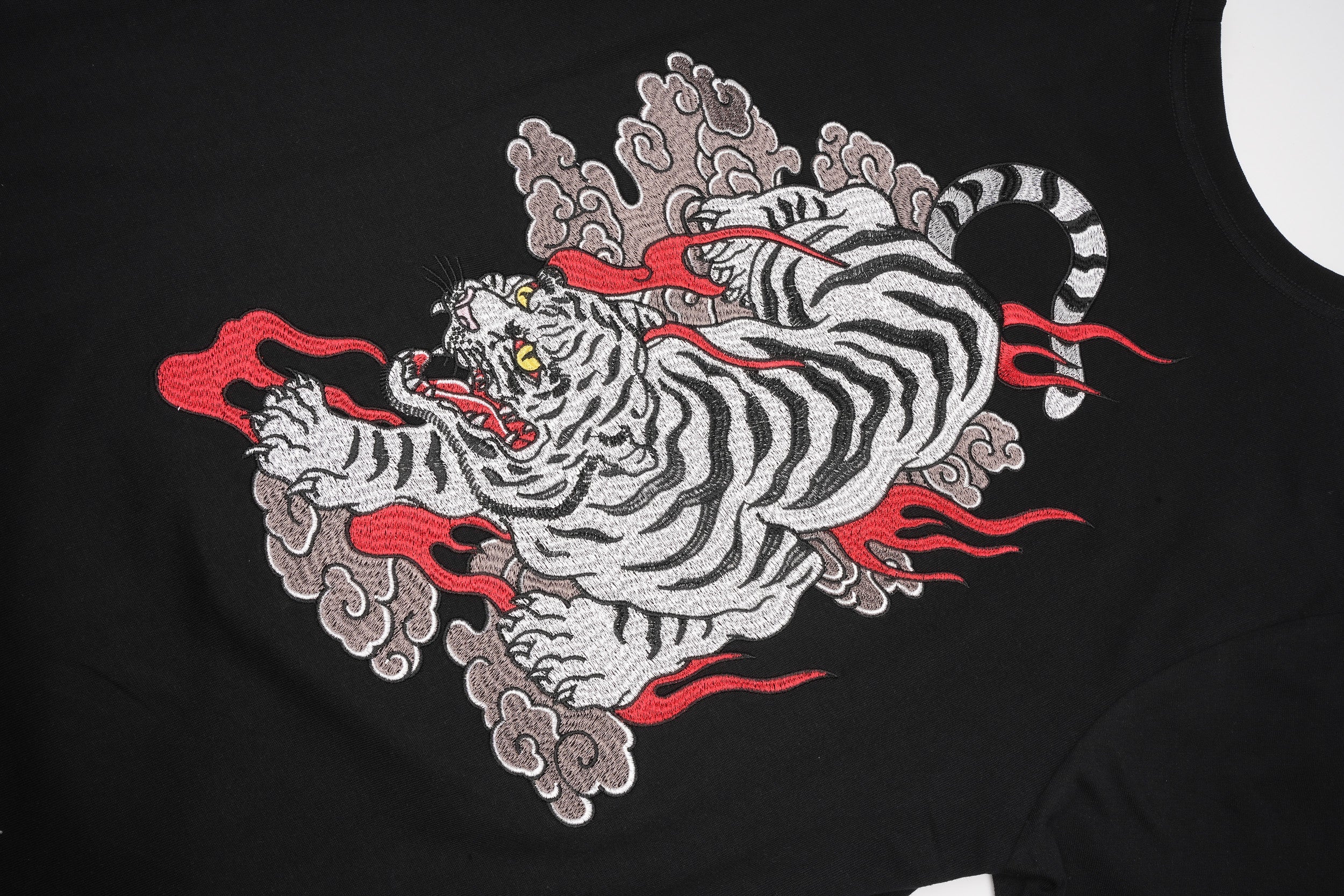 Unisex White Cloud Tiger Embroidered Tee