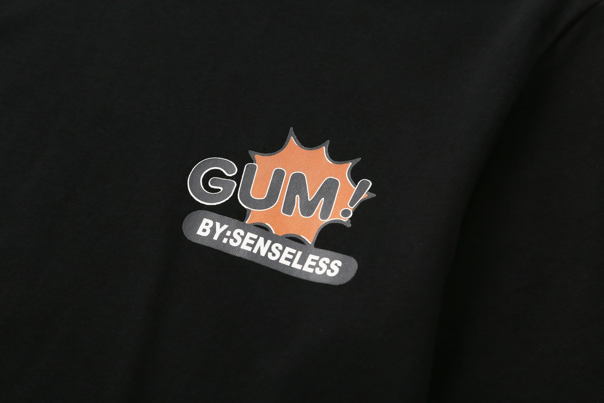 Unisex Chewing Gum Tee