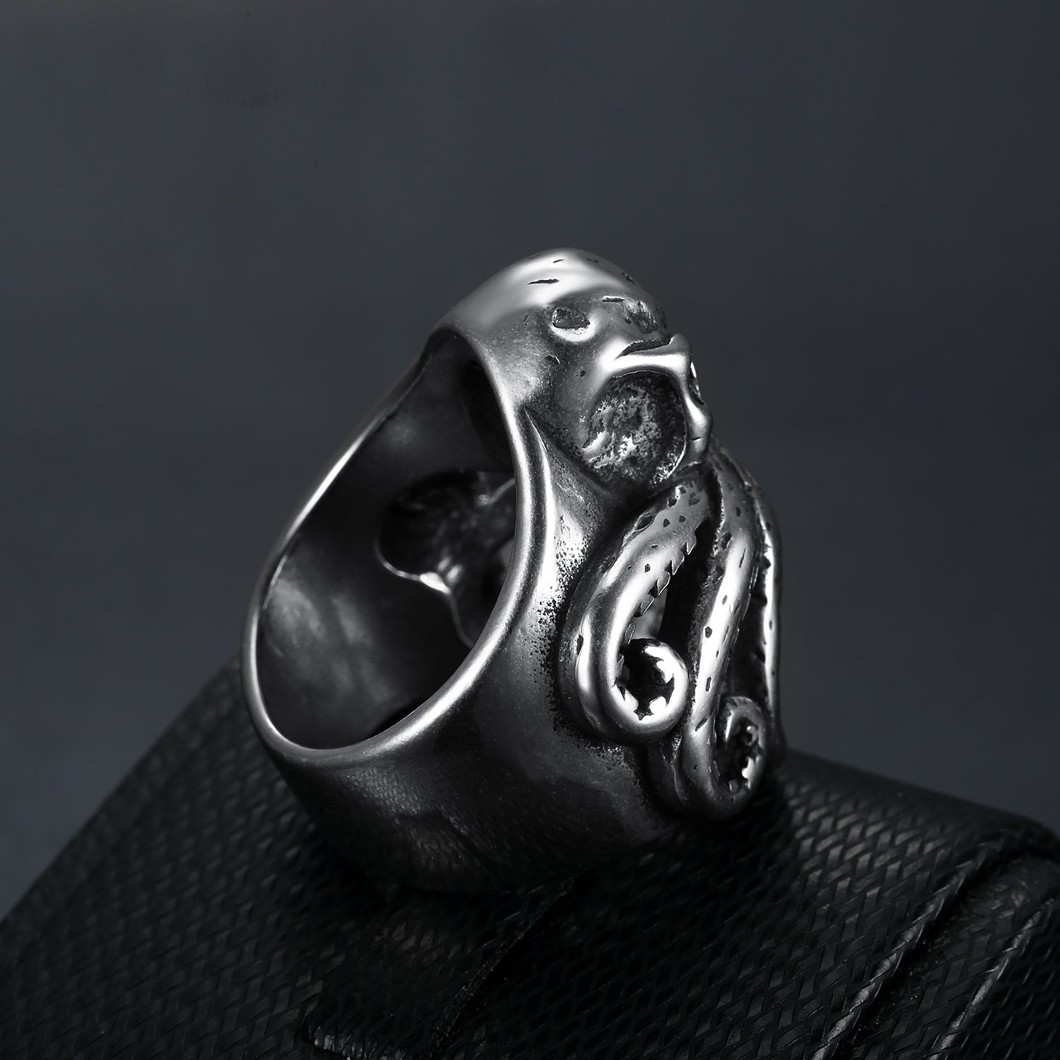 Tentacle Ring