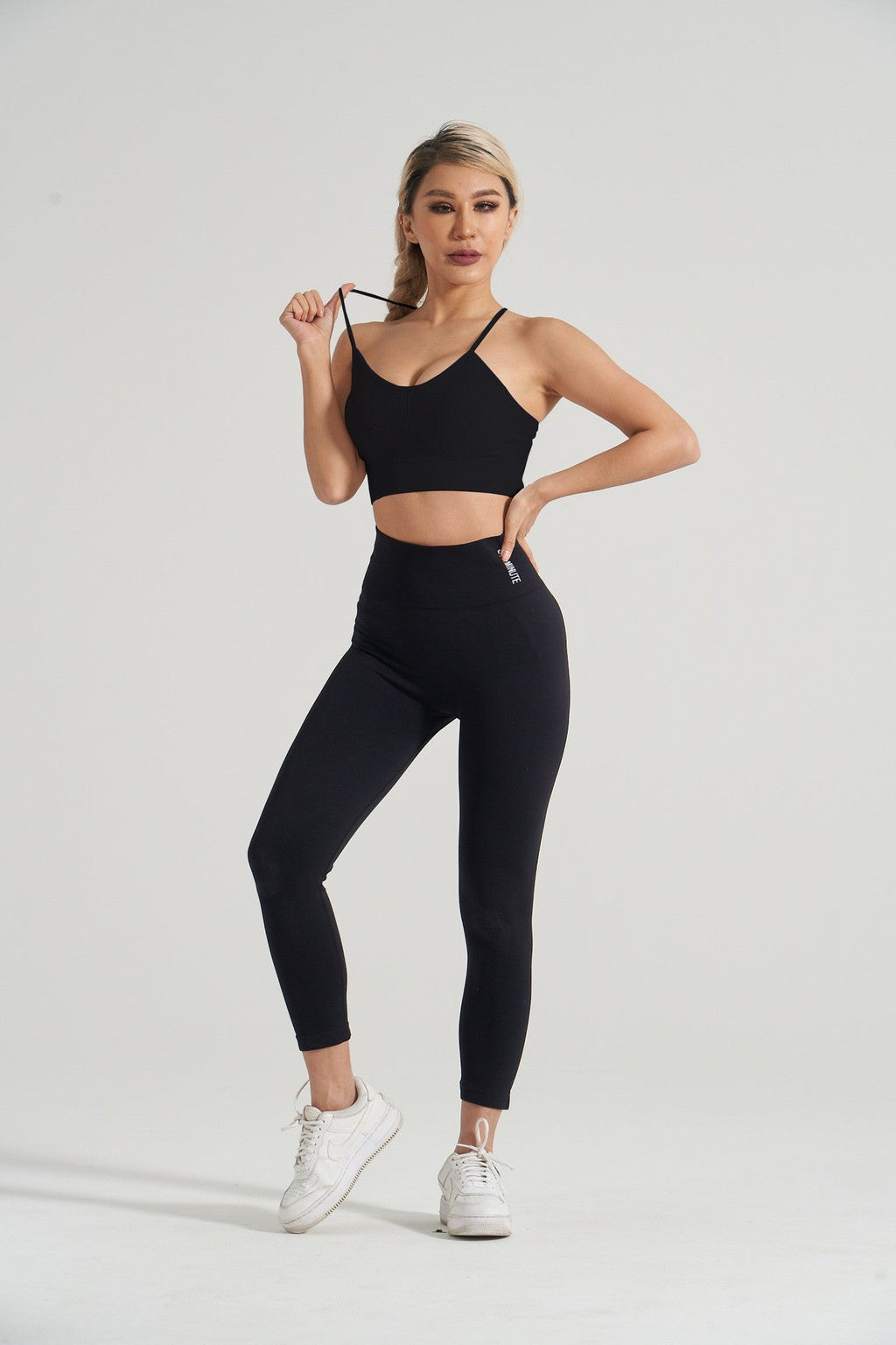 Sport Cross Back Ribbed Padded Sports Bra