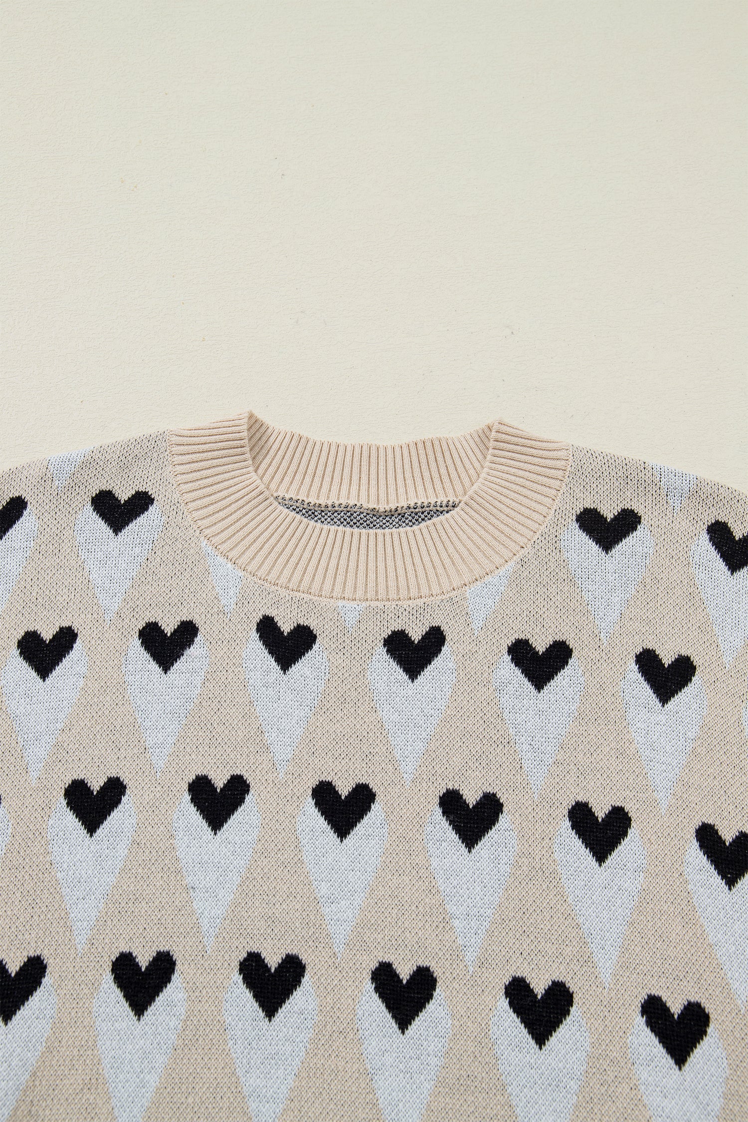 Geometric Heart Print Ribbed Trim Sweater